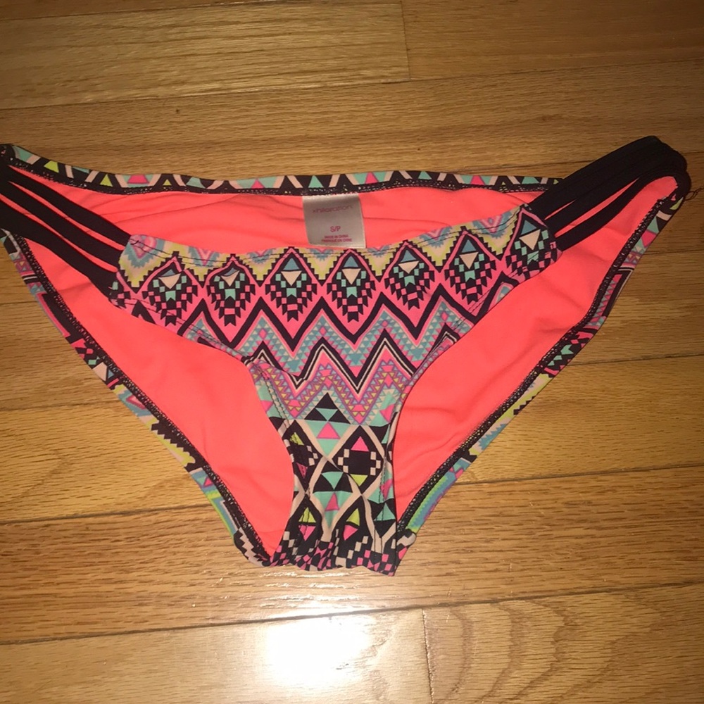 Bikini bottoms